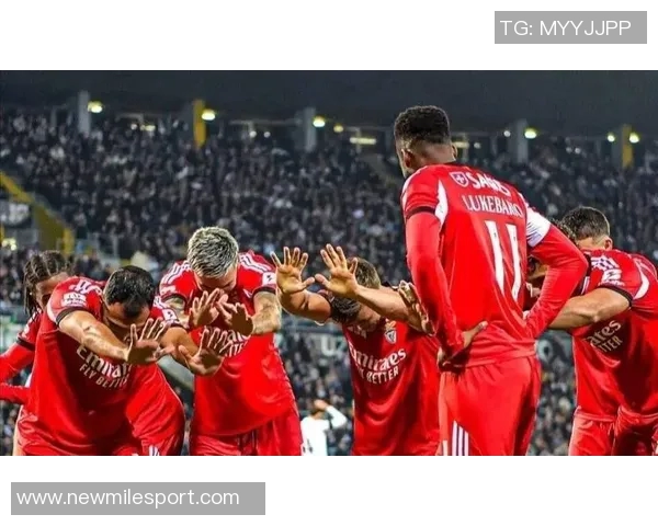 法尔克透露北方三强争夺金玟哉拜仁冬窗若签格伊或放人