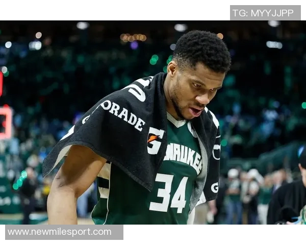 字母哥80年代复古风P图曝光发型绝对能上毕业纪念册引发热议